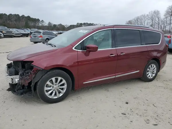 2C4RC1BG4JR204371 2018 CHRYSLER PACIFICA - Image 1