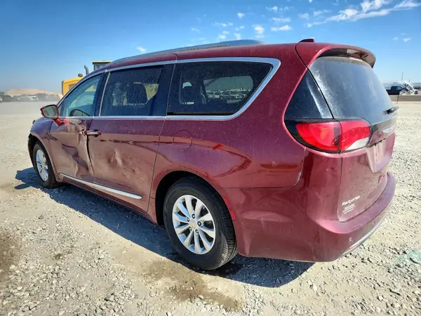 2C4RC1BG4JR217282 2018 CHRYSLER PACIFICA - Image 2
