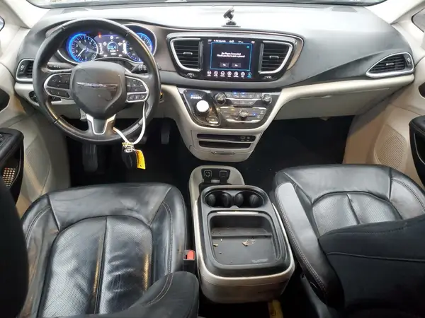 2C4RC1BG4JR233482 2018 CHRYSLER PACIFICA - Image 8