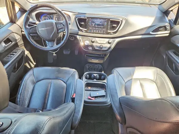 2C4RC1BG4JR260262 2018 CHRYSLER PACIFICA - Image 8