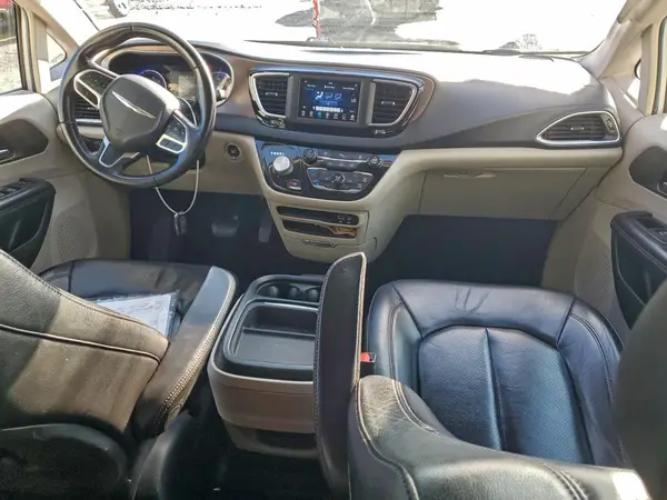 2C4RC1BG4JR261489 2018 CHRYSLER PACIFICA - Image 8