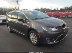 2C4RC1BG4JR263534 2018 CHRYSLER PACIFICA