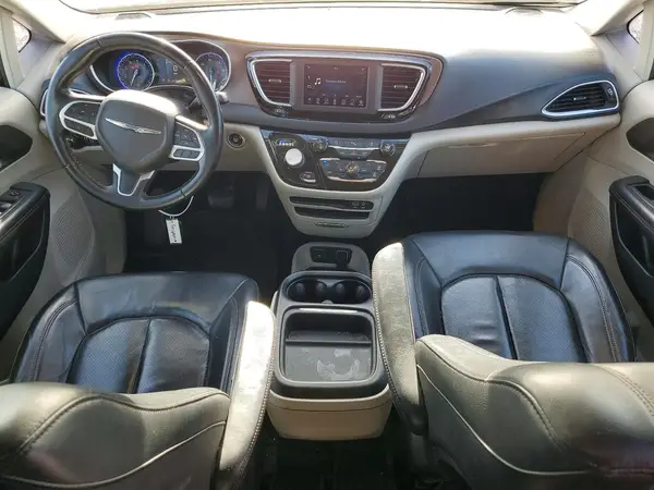 2C4RC1BG4JR275215 2018 CHRYSLER PACIFICA - Image 8