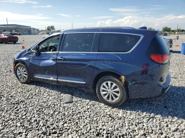 2C4RC1BG4JR279815 2018 CHRYSLER PACIFICA - Image 2
