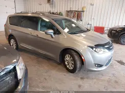 2C4RC1BG4JR287784 2018 CHRYSLER PACIFICA
