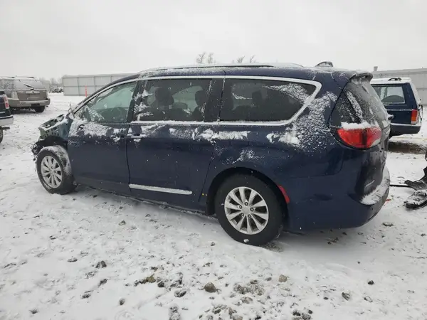 2C4RC1BG4JR289454 2018 CHRYSLER PACIFICA - Image 2