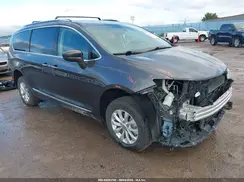 2C4RC1BG4JR306673 2018 CHRYSLER PACIFICA