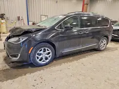 2C4RC1BG4JR339284 2018 CHRYSLER PACIFICA