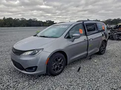 2C4RC1BG4JR351421 2018 CHRYSLER PACIFICA