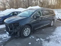 2C4RC1BG4KR505997 2019 CHRYSLER PACIFICA