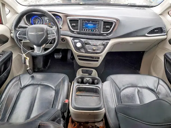 2C4RC1BG4KR525747 2019 CHRYSLER PACIFICA - Image 8