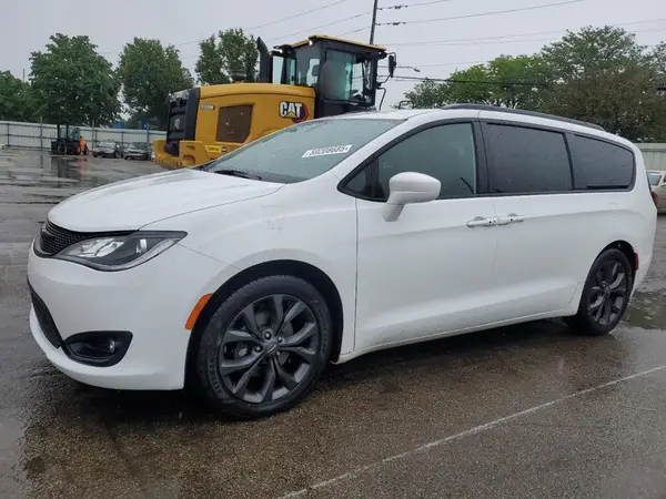 2C4RC1BG4KR532133 2019 CHRYSLER PACIFICA - Image 1
