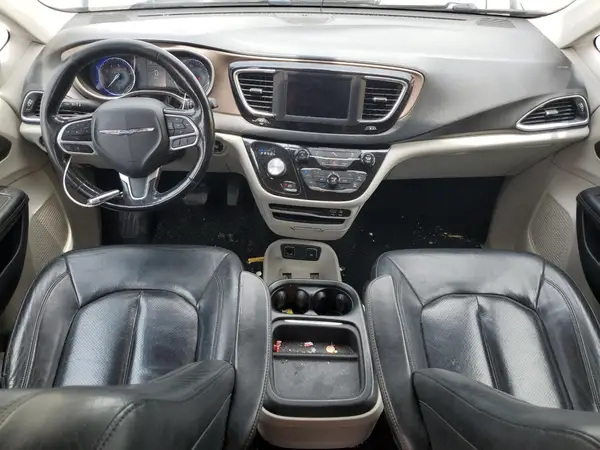 2C4RC1BG4KR539826 2019 CHRYSLER PACIFICA - Image 8