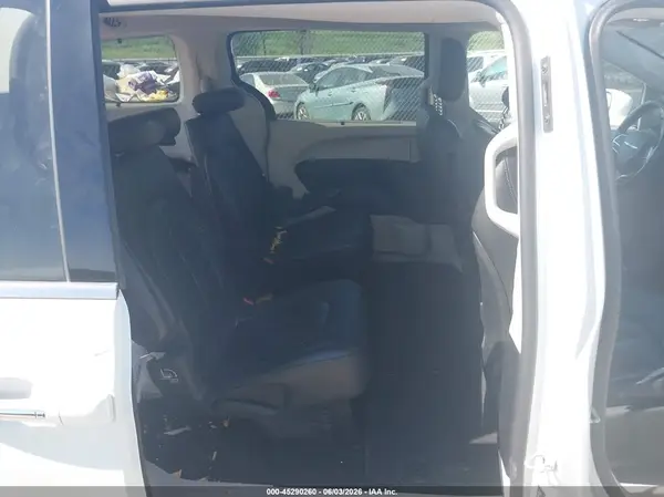 2C4RC1BG4KR540054 2019 CHRYSLER PACIFICA - Image 8