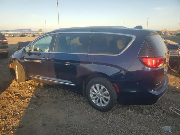 2C4RC1BG4KR549045 2019 CHRYSLER PACIFICA - Image 2