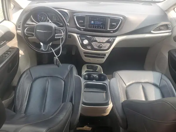 2C4RC1BG4KR549840 2019 CHRYSLER PACIFICA - Image 8