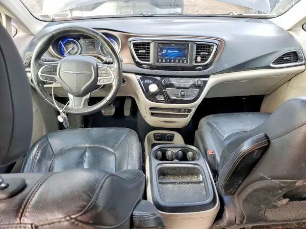 2C4RC1BG4KR561504 2019 CHRYSLER PACIFICA - Image 8