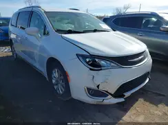 2C4RC1BG4KR582997 2019 CHRYSLER PACIFICA