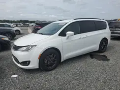 2C4RC1BG4KR593921 2019 CHRYSLER PACIFICA