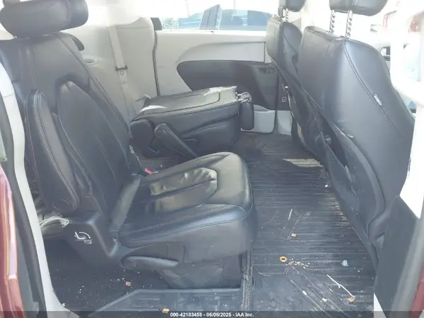 2C4RC1BG4KR596866 2019 CHRYSLER PACIFICA - Image 8