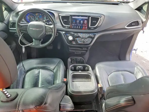 2C4RC1BG4KR599928 2019 CHRYSLER PACIFICA - Image 8