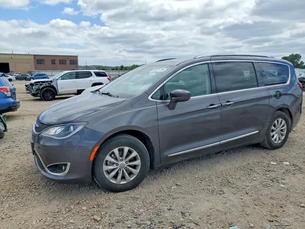 2C4RC1BG4KR603735 2019 CHRYSLER PACIFICA - Image 2