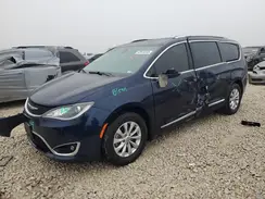 2C4RC1BG4KR617697 2019 CHRYSLER PACIFICA