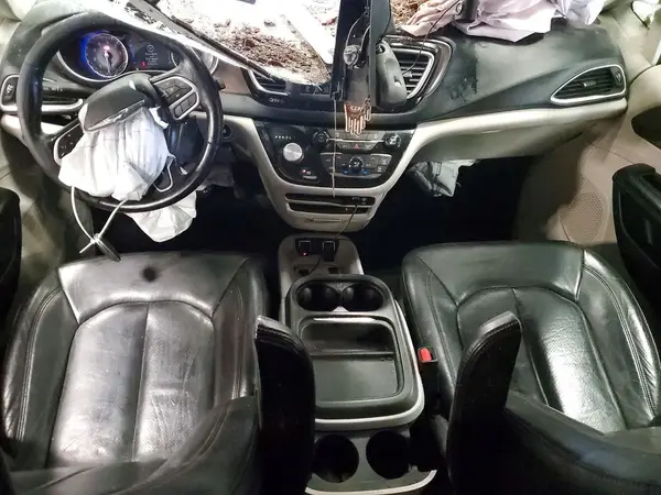 2C4RC1BG4KR650392 2019 CHRYSLER PACIFICA - Image 8