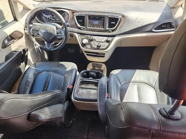 2C4RC1BG4KR650473 2019 CHRYSLER PACIFICA - Image 8