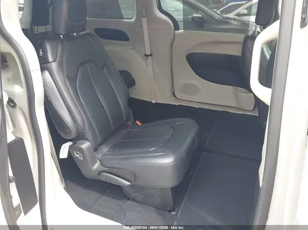 2C4RC1BG4KR686230 2019 CHRYSLER PACIFICA - Image 8