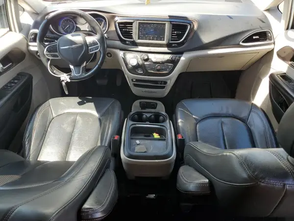 2C4RC1BG4KR698295 2019 CHRYSLER PACIFICA - Image 8
