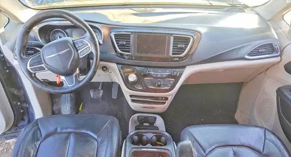 2C4RC1BG4LR104015 2020 CHRYSLER PACIFICA - Image 8