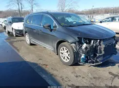 2C4RC1BG4LR106900 2020 CHRYSLER PACIFICA