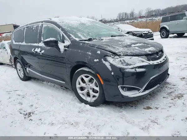 2C4RC1BG4LR115158 2020 CHRYSLER PACIFICA - Image 1