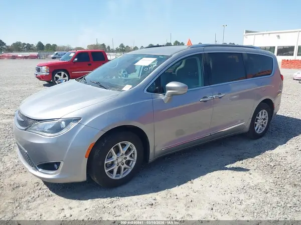2C4RC1BG4LR125012 2020 CHRYSLER PACIFICA - Image 2
