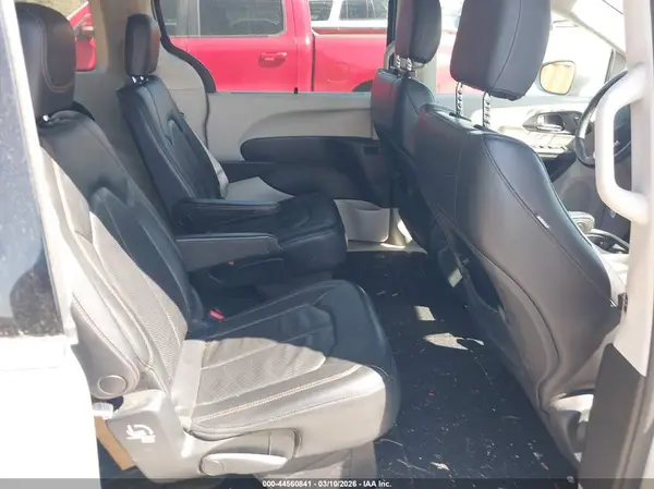 2C4RC1BG4LR125012 2020 CHRYSLER PACIFICA - Image 8