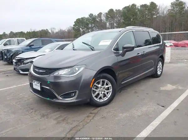 2C4RC1BG4LR131554 2020 CHRYSLER PACIFICA - Image 2
