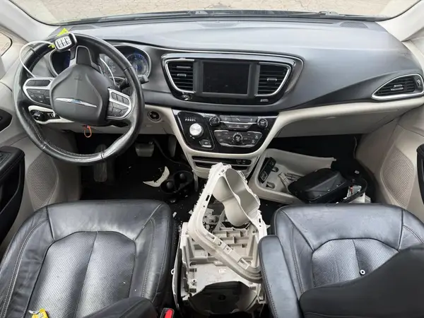 2C4RC1BG4LR133661 2020 CHRYSLER PACIFICA - Image 8