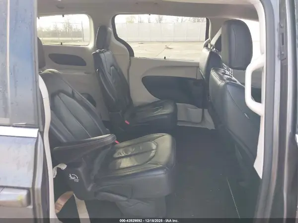 2C4RC1BG4LR139976 2020 CHRYSLER PACIFICA - Image 8