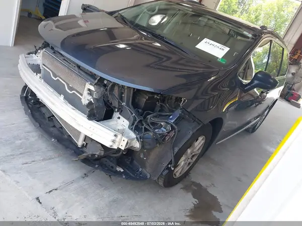 2C4RC1BG4LR192340 2020 CHRYSLER PACIFICA - Image 2