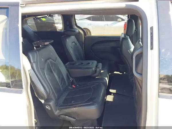 2C4RC1BG4LR250527 2020 CHRYSLER PACIFICA - Image 8