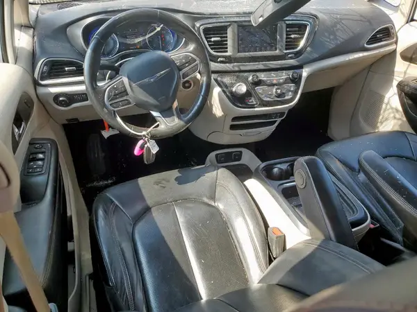 2C4RC1BG4LR268669 2020 CHRYSLER PACIFICA - Image 8