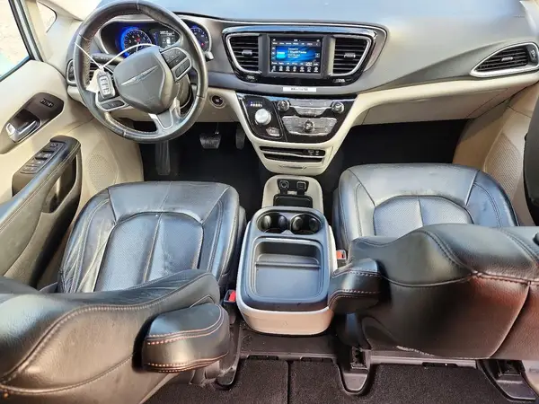 2C4RC1BG4LR275279 2020 CHRYSLER PACIFICA - Image 8