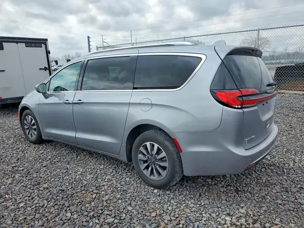 2C4RC1BG4MR527565 2021 CHRYSLER PACIFICA - Image 2