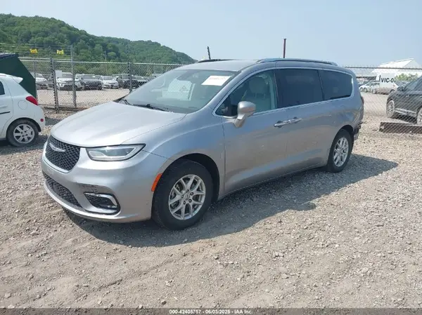 2C4RC1BG4MR528098 2021 CHRYSLER PACIFICA - Image 2