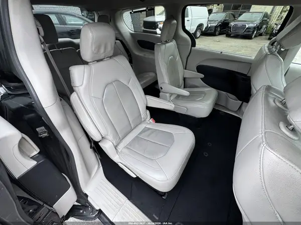 2C4RC1BG4MR538937 2021 CHRYSLER PACIFICA - Image 8