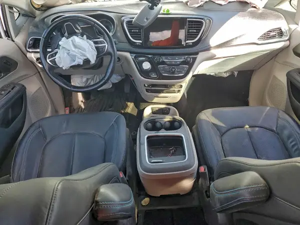 2C4RC1BG4MR580010 2021 CHRYSLER PACIFICA - Image 8