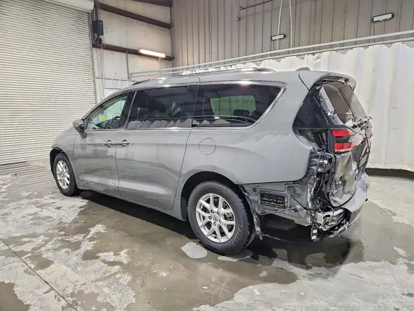 2C4RC1BG4MR598295 2021 CHRYSLER PACIFICA - Image 2