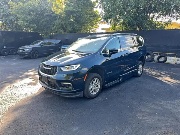 2C4RC1BG4MR602426 2021 CHRYSLER PACIFICA - Image 2