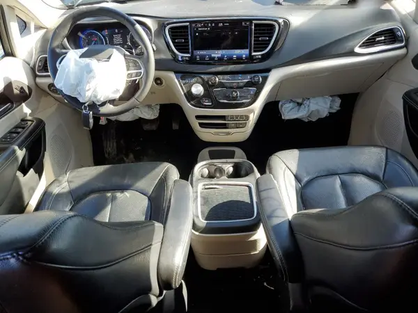 2C4RC1BG4NR122050 2022 CHRYSLER PACIFICA - Image 8